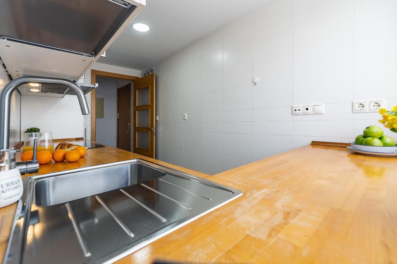 Modern Beach Apartment Valparaiso With Parking Málaga Extérieur photo